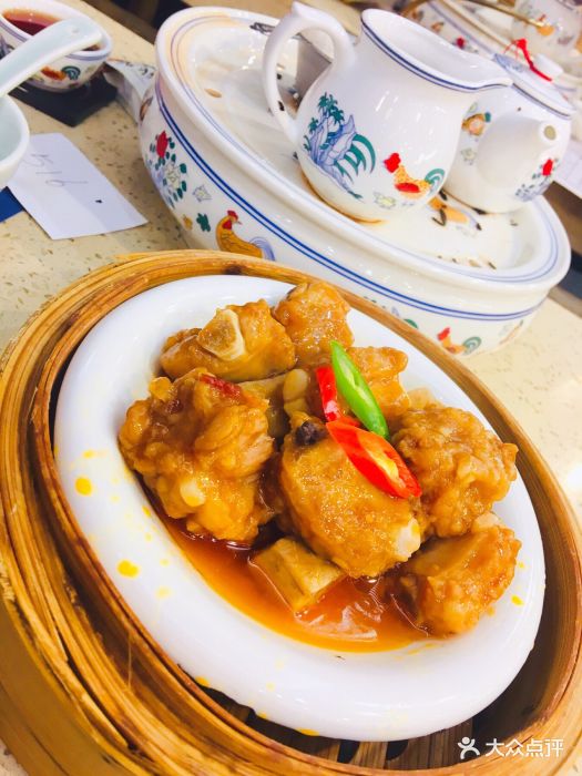点都德(白玉兰店)特色蒸排骨图片