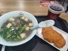 -砂之船奥莱(南京江宁店)