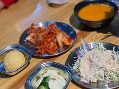 自助小菜-红辣椒八爪鱼特色韩国料理专门店(远景路旗舰店)