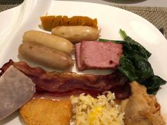 -海口绿发希尔顿酒店-田园汇自助餐·三文鱼·海鲜