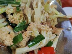 -芦茨金富饭庄·25年老字号·专做稻草鸡