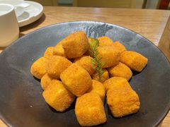 海苔黄金一口酥豆腐-粤集·手工粤菜(皇庭广场店)