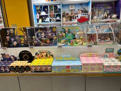 -泡泡玛特POPMART(杭州乐堤港店)