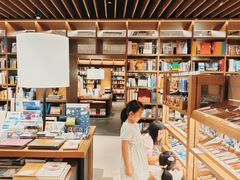 -茑屋书店(天目里店)