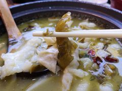 四川酸菜-周鱼小馆石锅酸菜鱼(活力汇店)