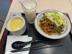 香菇卤肉饭套餐-永和大王(杨高中路店)