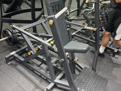 -VLines耀能运动24小时·月付制健身(京广桥店)
