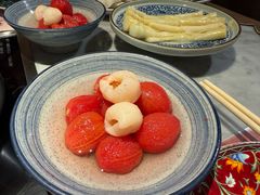 -尚尚仙·酸汤猪手·猪肚鸡火锅(华联万柳购物中心店)