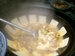 -挂旗柴锅鸡(蚌山区嘉年华店)