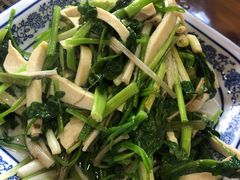 水芹香干-洞天食府(北大街店)