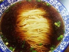 红汤面底-裕兴记•蟹黄面馆(人民广场店)