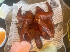 -蝴蝶里·粤菜·点心(龙湖天街&滨江店)