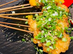 -小董哥烤串·爆汁大油边(故宫店)