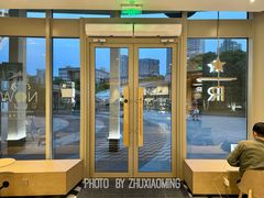 -星巴克臻选(莘庄仲盛店)