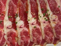 -山川小町·极番烧肉(新地假日广场店)
