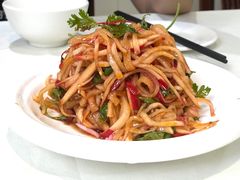 香菜萝卜丝-蒲氏烤鸭(百寿路店)