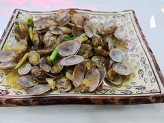 -范饭椰林川湘味海鲜·椰子鸡(三亚湾椰梦长廊店)