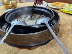 -濠轩阁特色生蚝火锅(水湾路店)
