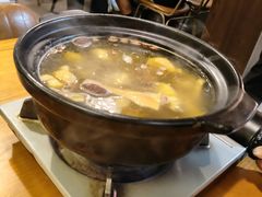 五指毛桃石橄榄鸡煲-金龙·打边炉(南京西路店)