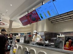 -HOT CRUSH趁热集合·现烤面包(环球港店)