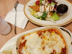 -玛格萝妮比萨屋(四平店)