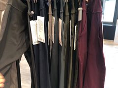 -lululemon(比斯特购物村店)