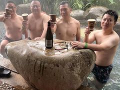 -七彩云南古滇温泉山庄