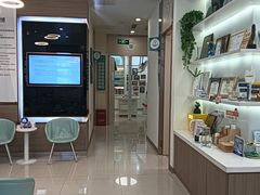 -维乐口腔(美维云门诊陆家嘴店)