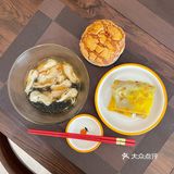 馄炖 鸡蛋饼 大蒜鸡蛋 青团都不错呦