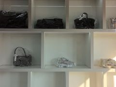-翰皇直营洗衣洗鞋(望京鹿港店)