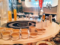 -三人行骨头王火锅(长寿店)