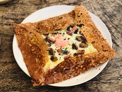 熏肉鸡蛋芝士奶油蘑菇可丽饼-RAC BAR(安福路店)