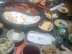-火云天重庆火锅自助(中山路店)
