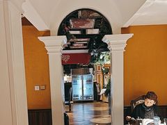-俄士厨房(五棵松华熙LIVE店)