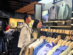 -凯乐石KAILAS(万国奥特莱斯店)