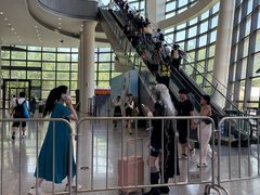 -上海跨国采购会展中心
