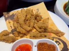 -川流不息·地道川菜·小龙虾(松东路店)