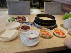 -英子补身汤(海兰路店)