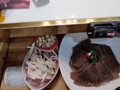 -洪氏嗨捞·猪肚鸡火锅(阳光天地店)
