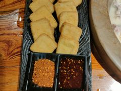 香煎包浆豆腐-滇香肴·云南菜蒸汽石锅鱼(云南北路店)