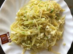 -瑞丰园庭院餐厅·白族传统家常菜
