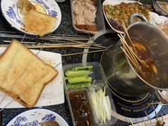 -老何太太鹤岗小串·团建聚餐(龙华店)