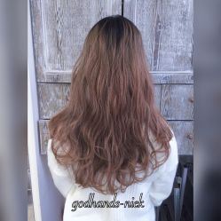 -God Hands发型设计复古会所