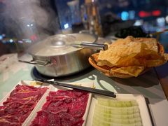 -花田煮鲜牛肉火锅(钟楼众汇店)