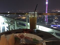 -广州柏悦酒店·悦吧·顶楼露天酒吧