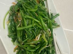 -新峰肉骨茶