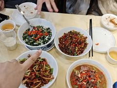 -笨罗卜浏阳菜馆(太平街店)