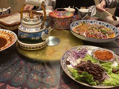 -一个勺子新疆锡伯主题私房菜(红墙巷49号院店)