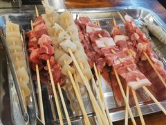 -哈尔滨小酒馆·鲜肉现穿自助烧烤(康新花园店)