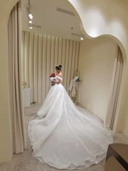 -GRACE KELLY婚纱与礼服(天津店)